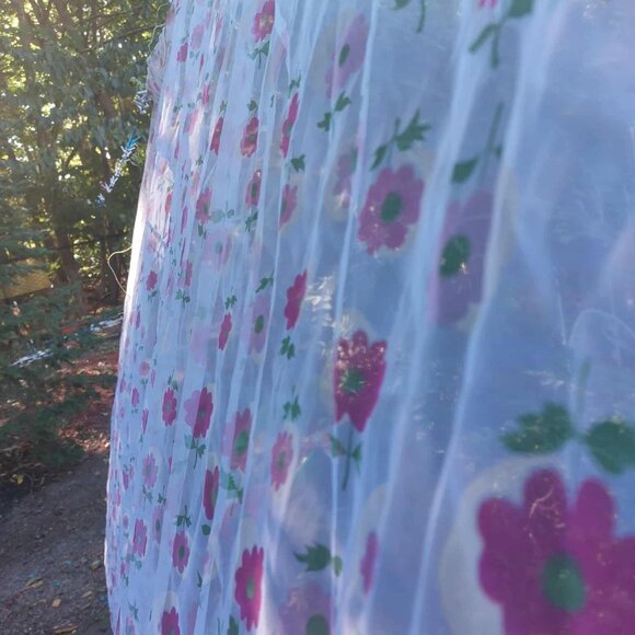 Semi sheer set of vintage Scandinavian curtains. each 41" wide by 60" long - Picture 2 of 8